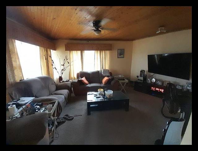 3 BEDROOM HOUSE FOR SALE IN BIRCH ACRES